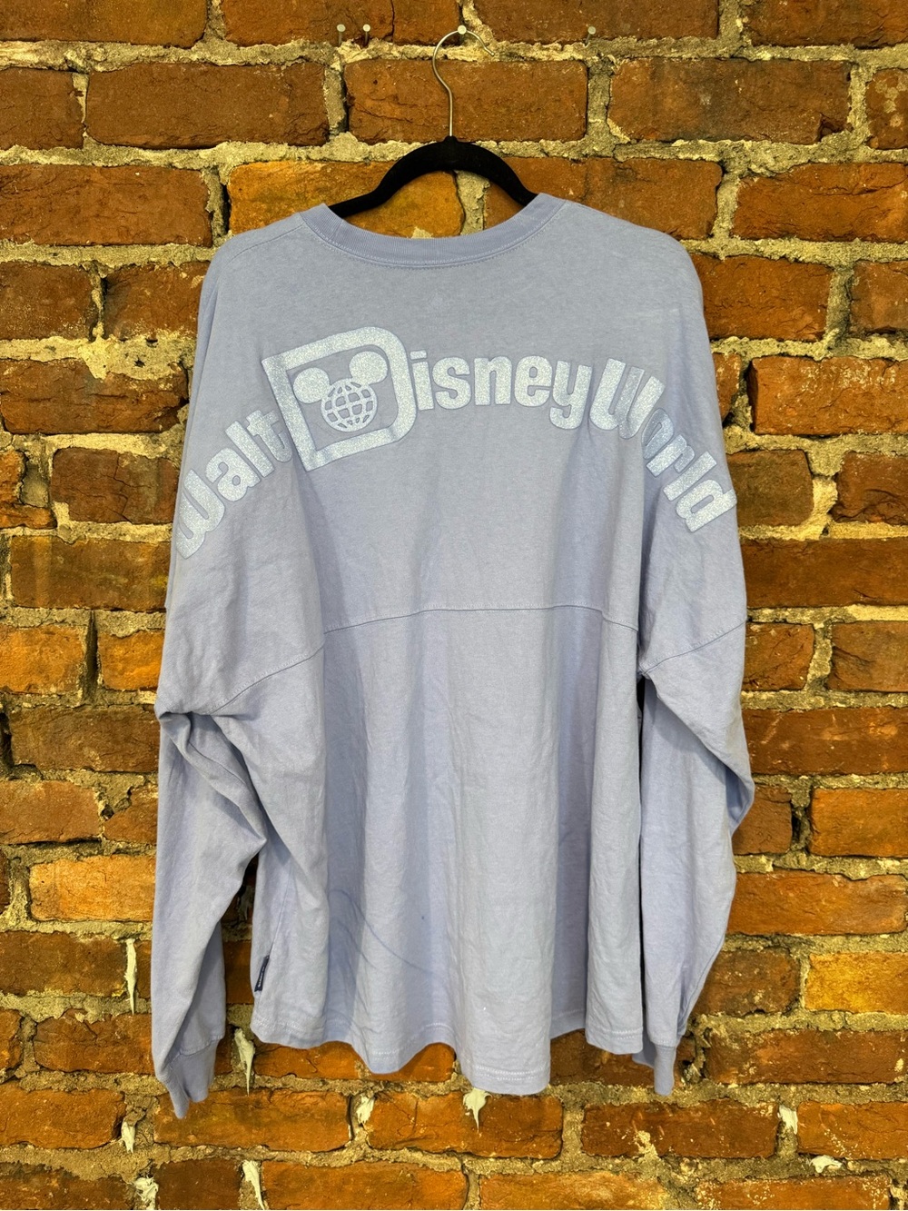 Disney by Spirit Jersey Women’s Lavender Sparkle Long-Sleeve Top (damaged)